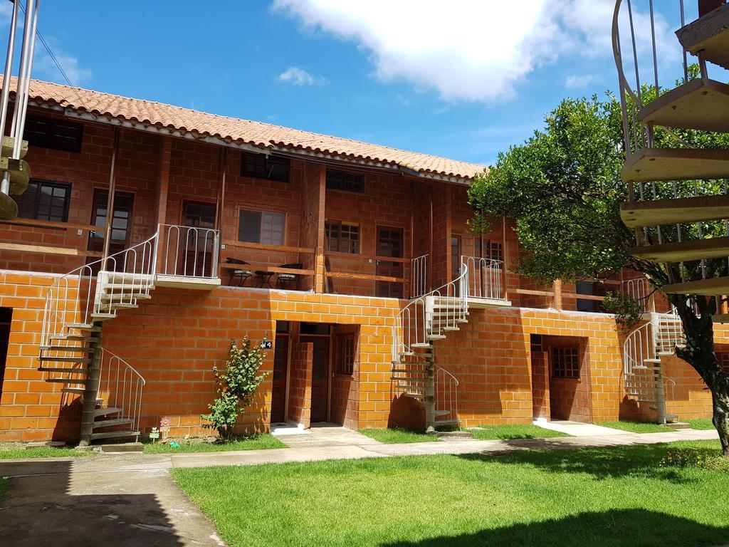 אובטובה Condominio Ville II מראה חיצוני תמונה